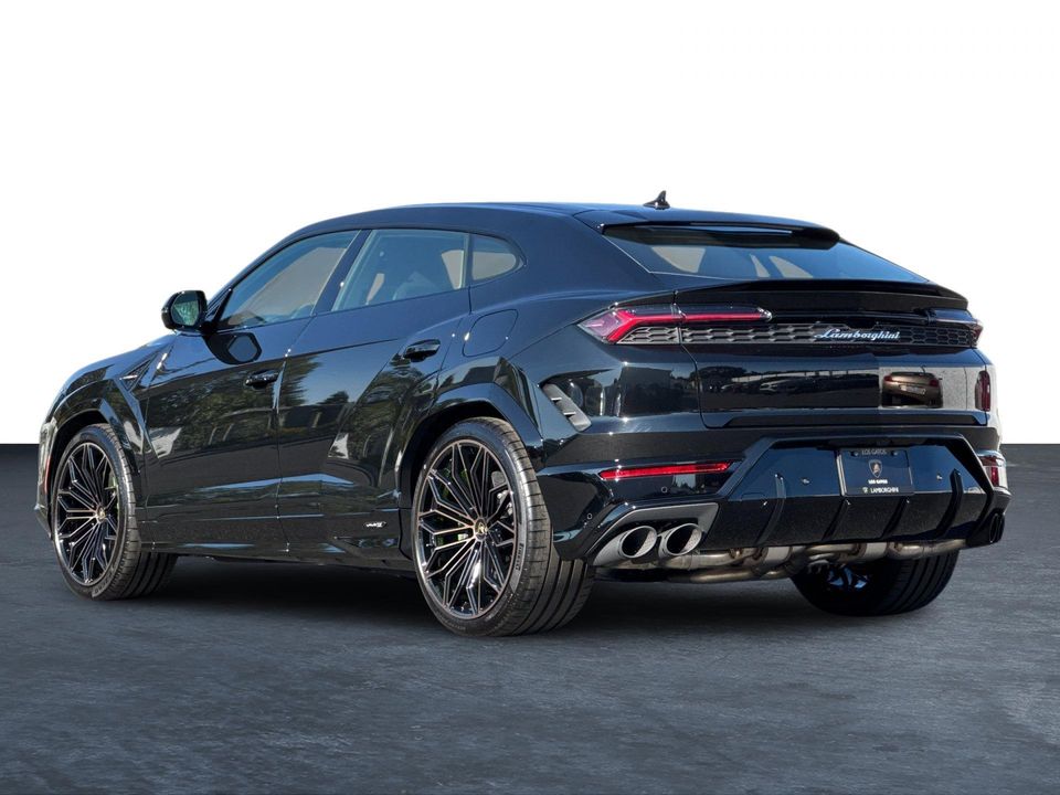 2025 Lamborghini Urus