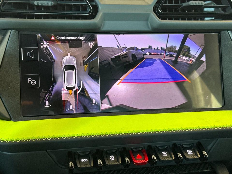 2025 Lamborghini Urus