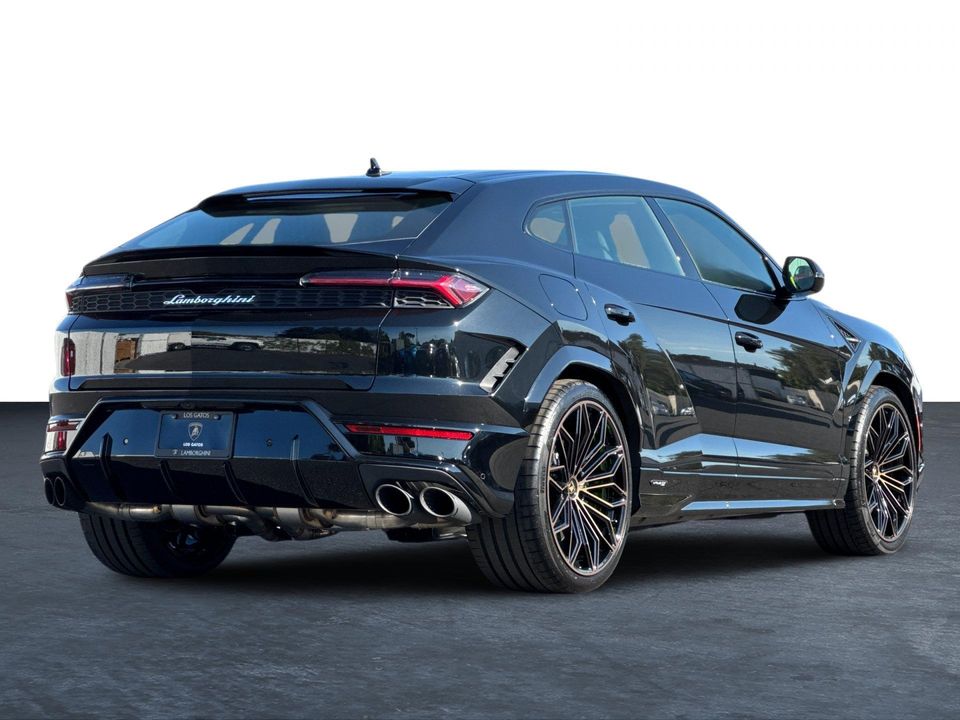 2025 Lamborghini Urus