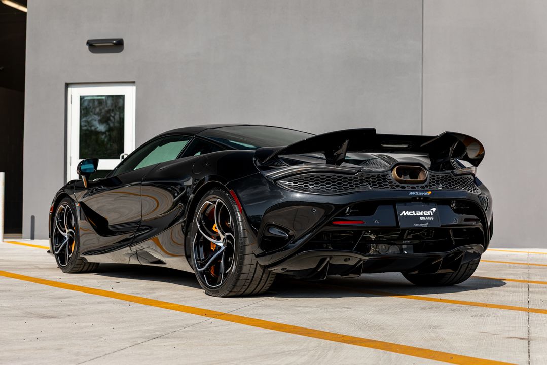 2024 McLaren 750S