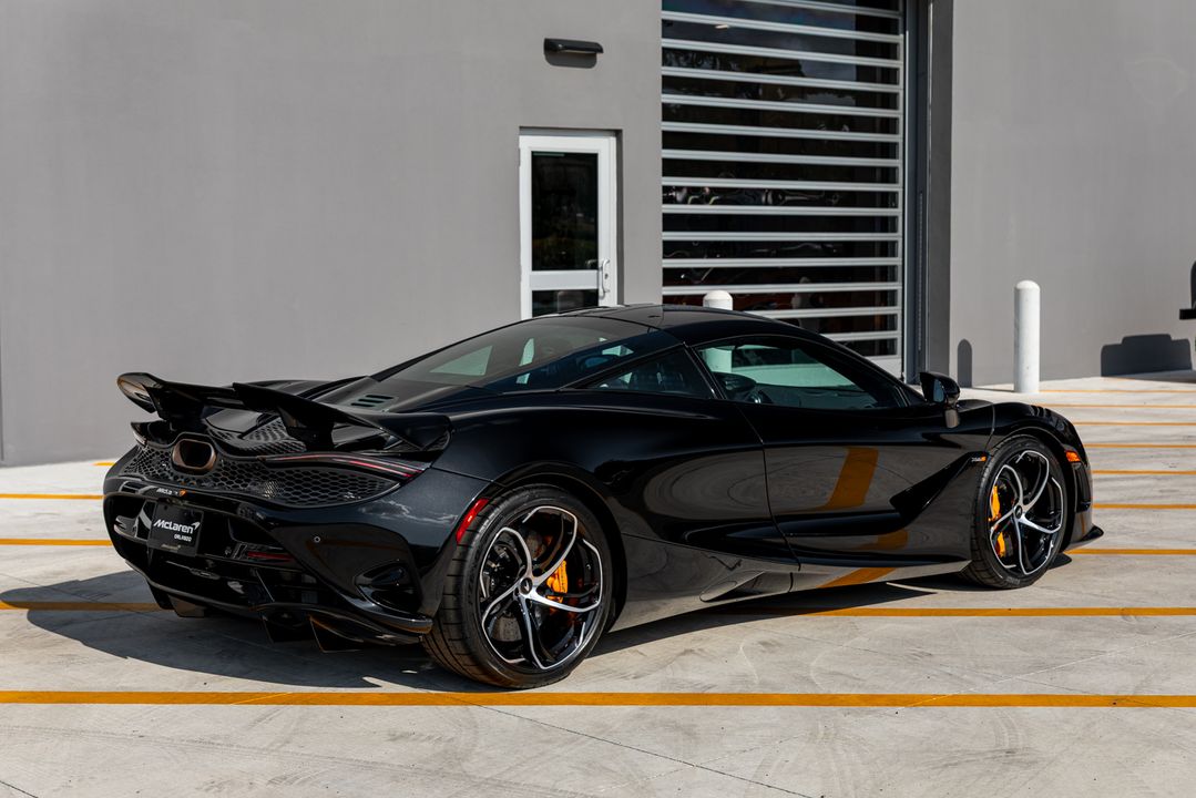 2024 McLaren 750S