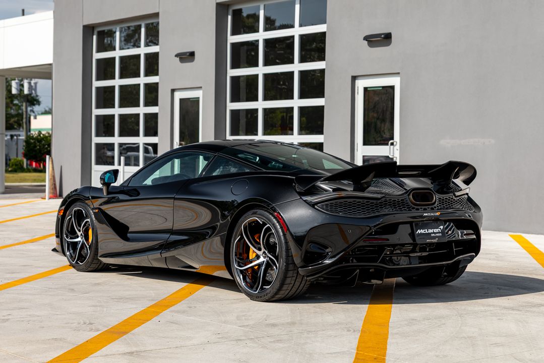2024 McLaren 750S