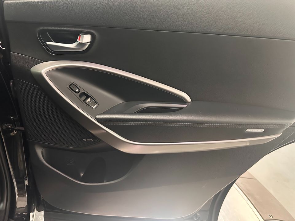2019 Hyundai SANTA FE XL