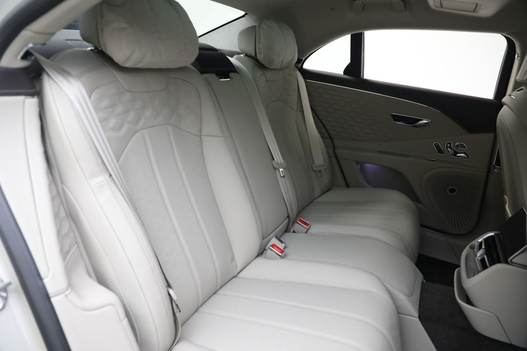 2025 Bentley Flying Spur