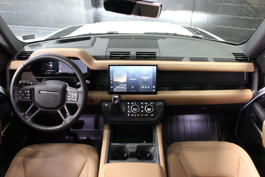 2025 Land Rover Defender