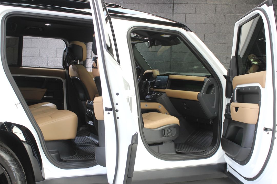 2025 Land Rover Defender