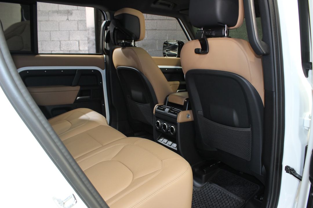 2025 Land Rover Defender