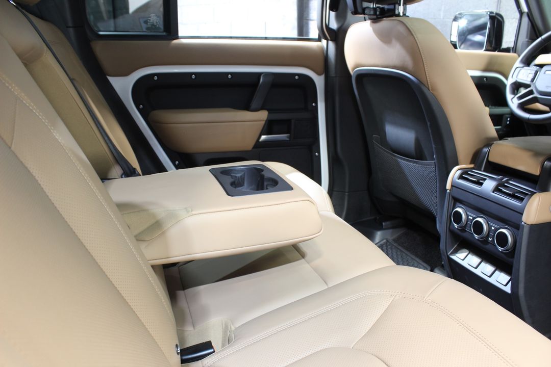 2025 Land Rover Defender