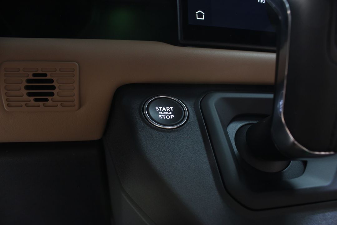 2025 Land Rover Defender