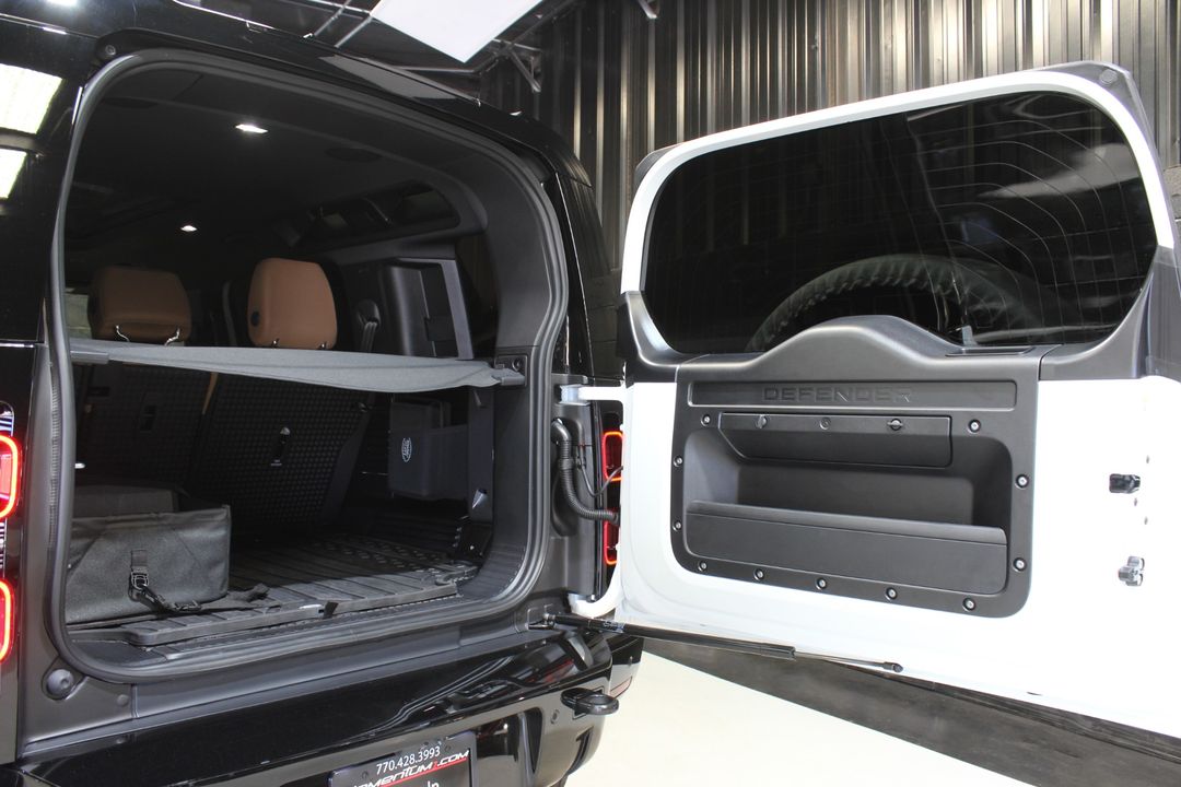 2025 Land Rover Defender