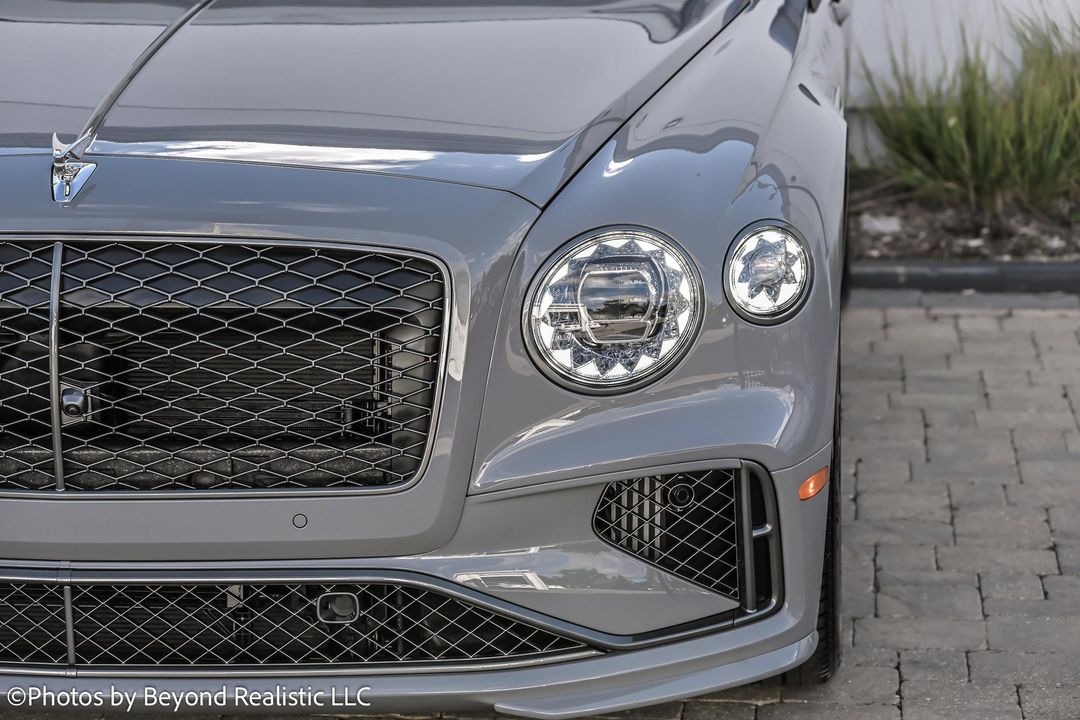 2025 Bentley Flying Spur