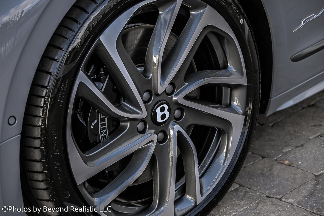 2025 Bentley Flying Spur
