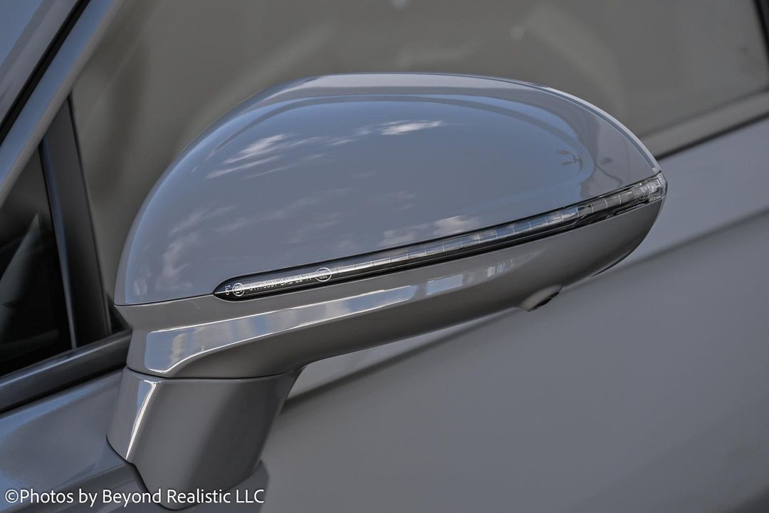 2025 Bentley Flying Spur
