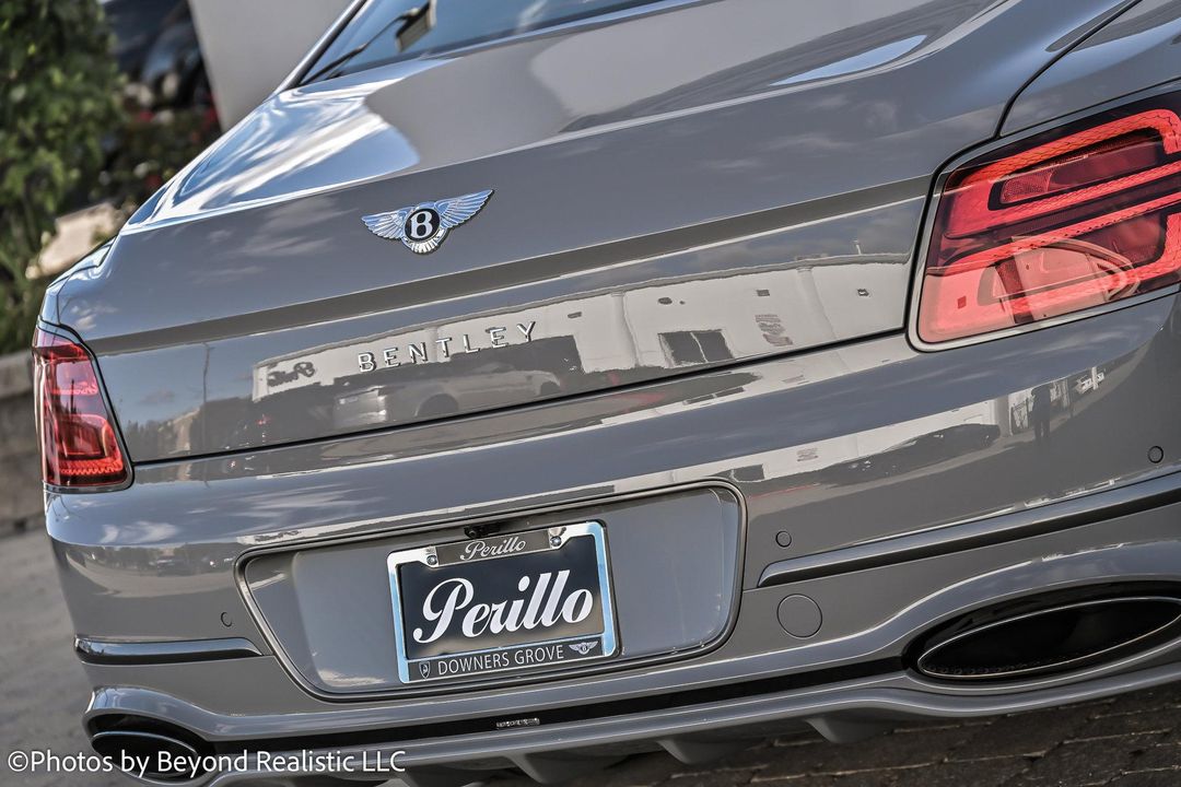 2025 Bentley Flying Spur