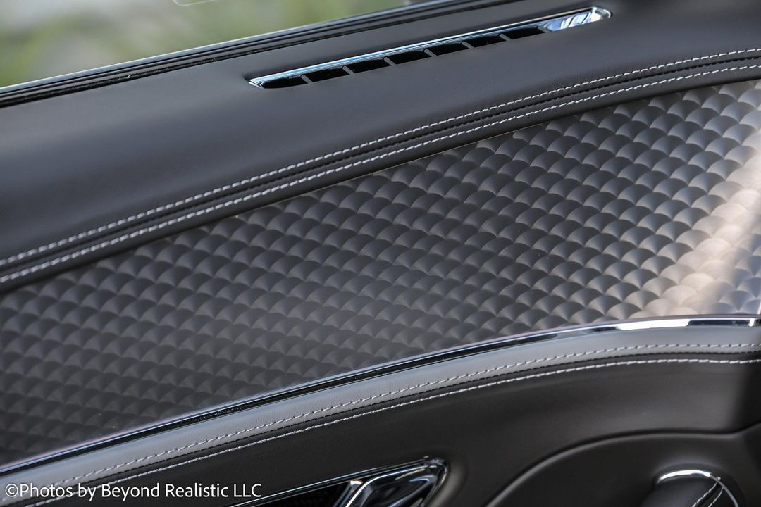 2025 Bentley Flying Spur