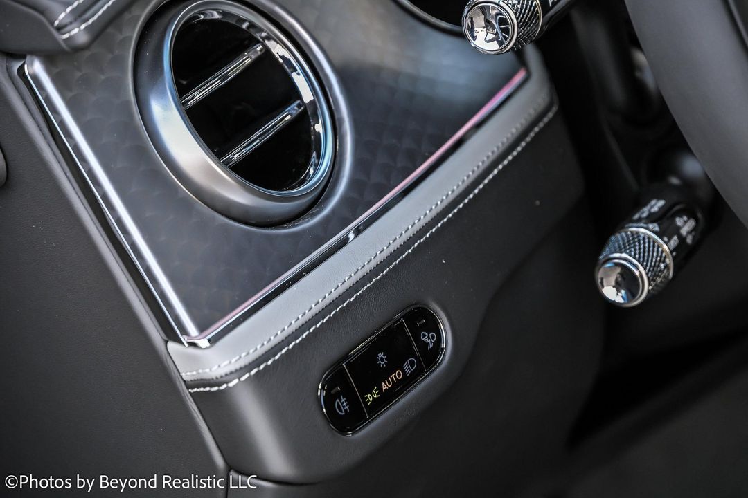 2025 Bentley Flying Spur