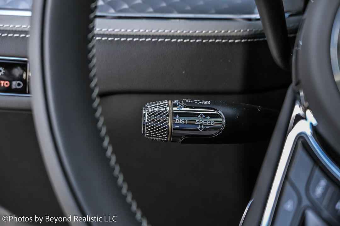 2025 Bentley Flying Spur