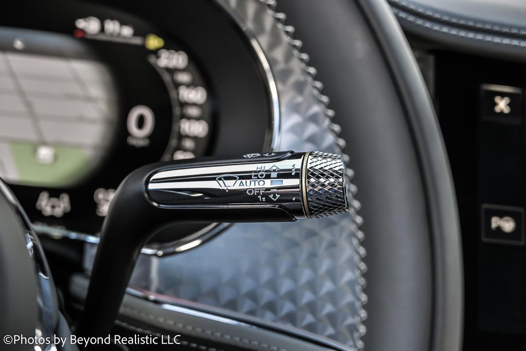 2025 Bentley Flying Spur