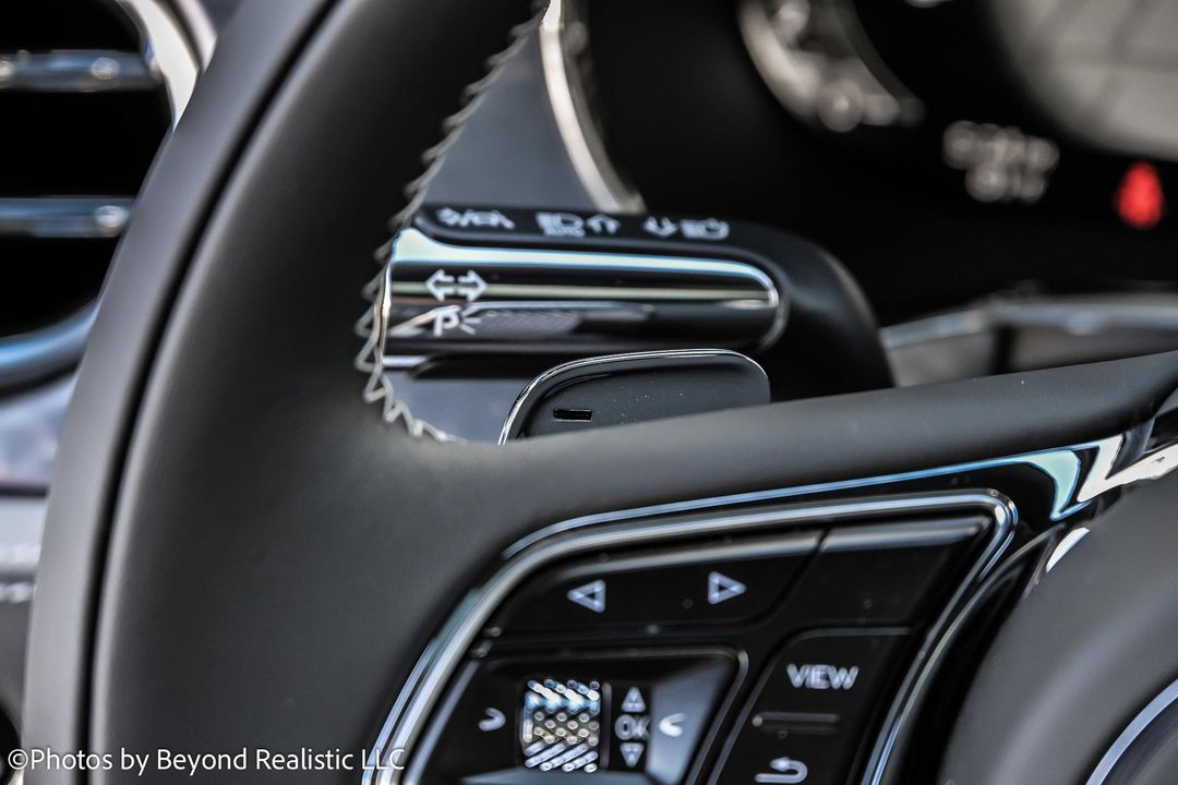 2025 Bentley Flying Spur