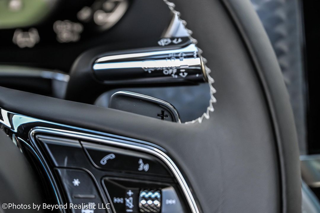 2025 Bentley Flying Spur
