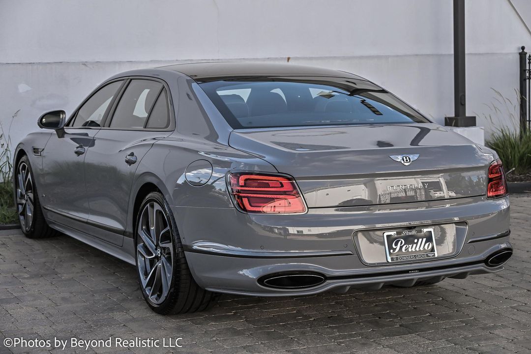 2025 Bentley Flying Spur