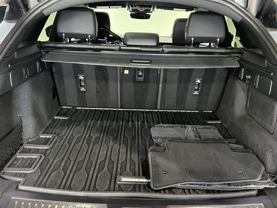 2024 Land Rover Range Rover Velar P250 SE DYNAMIC AWD
