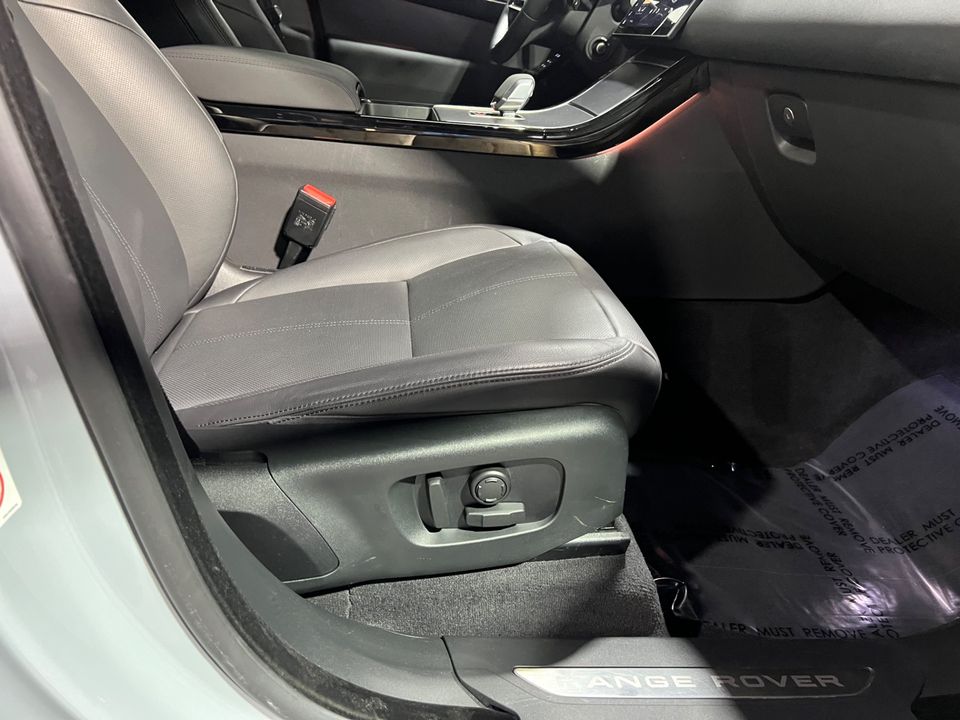2024 Land Rover Range Rover Velar P250 SE DYNAMIC AWD