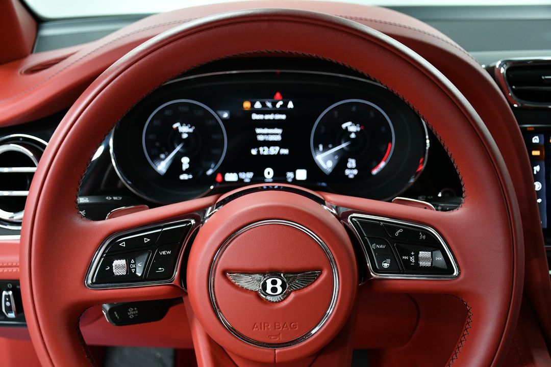 2022 Bentley Bentayga