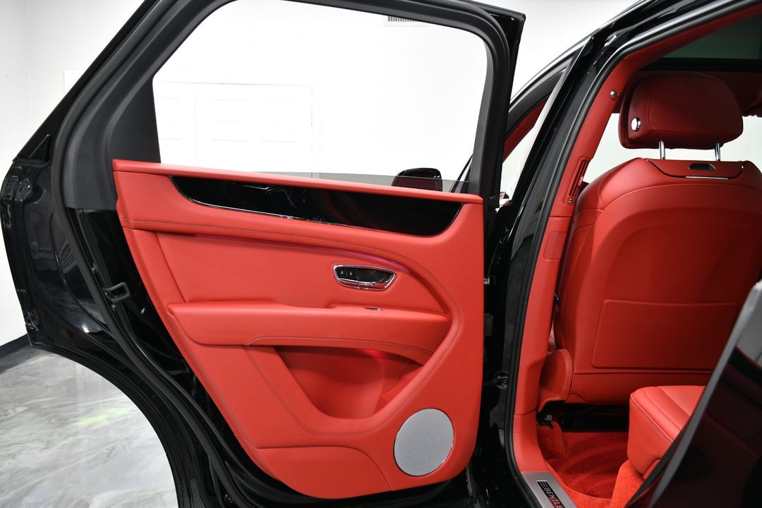 2022 Bentley Bentayga