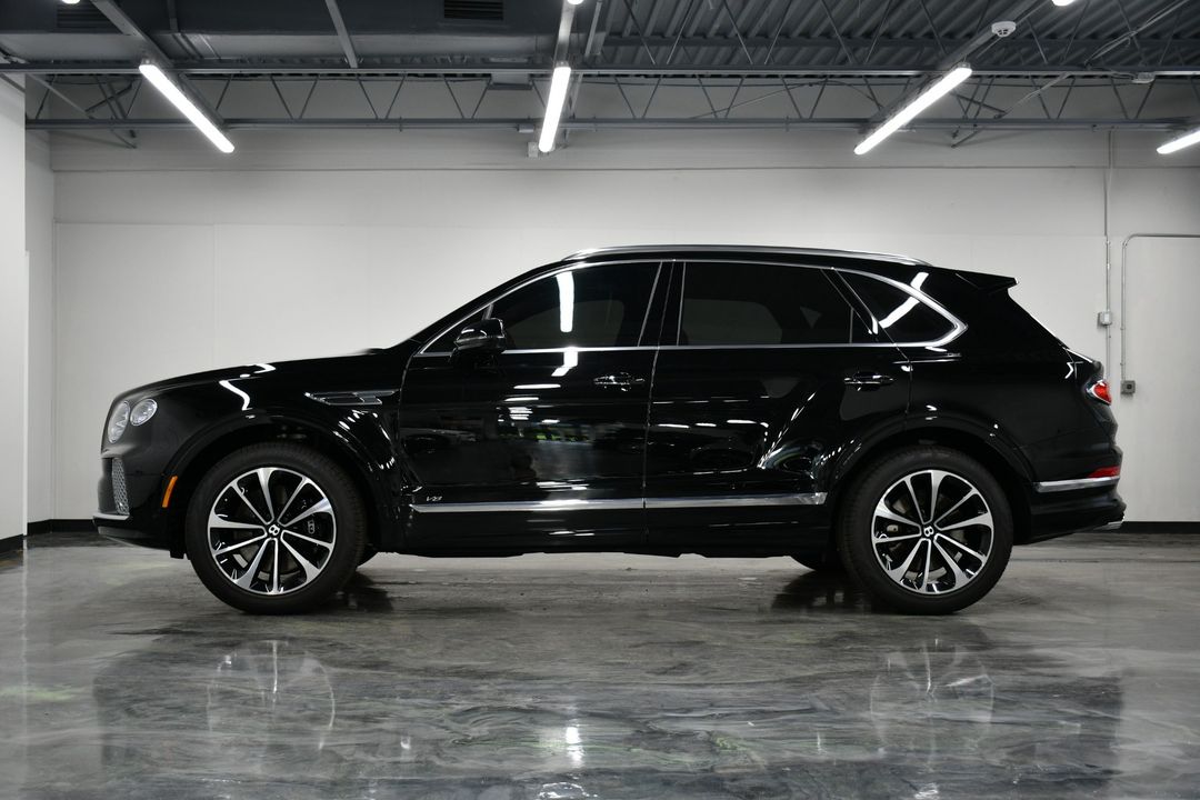 2022 Bentley Bentayga