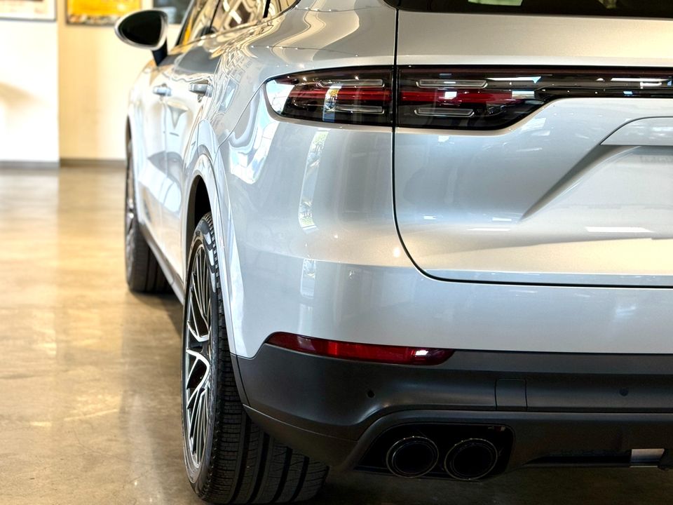 2019 Porsche Cayenne S