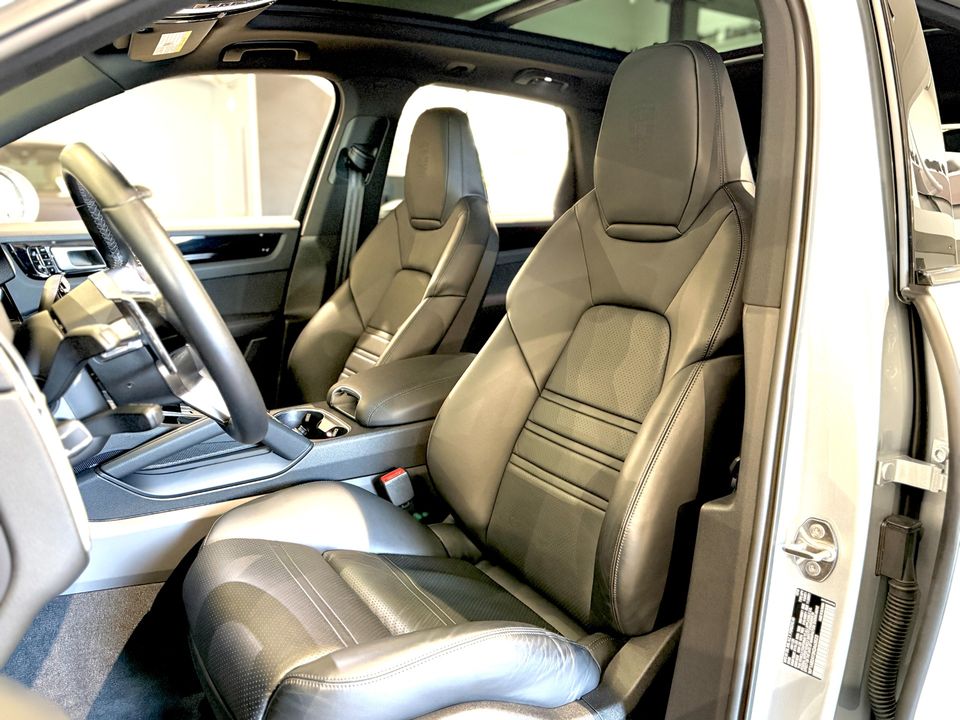 2019 Porsche Cayenne S