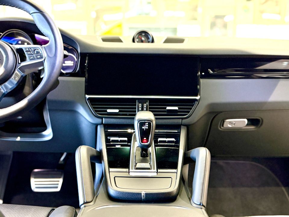 2019 Porsche Cayenne S