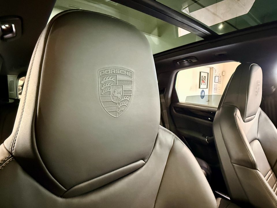 2019 Porsche Cayenne S