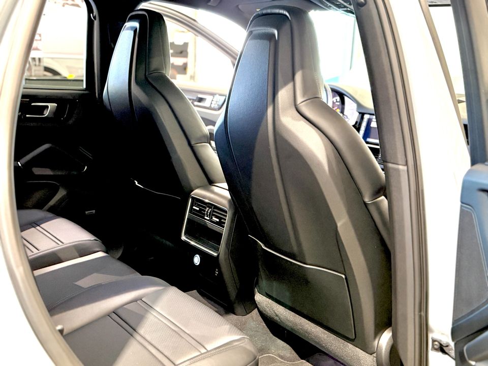 2019 Porsche Cayenne S