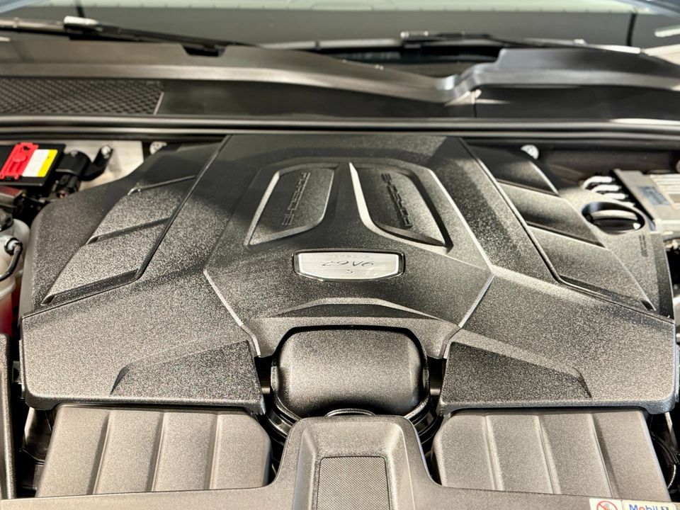 2019 Porsche Cayenne S