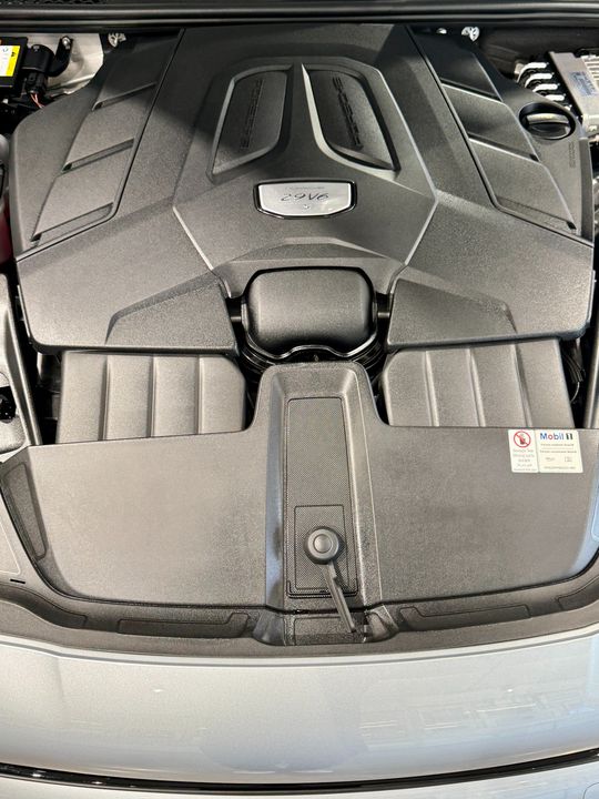 2019 Porsche Cayenne S