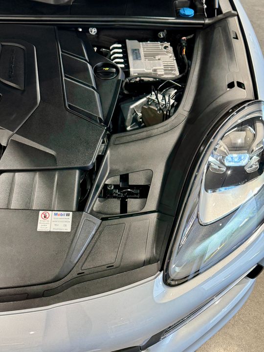 2019 Porsche Cayenne S