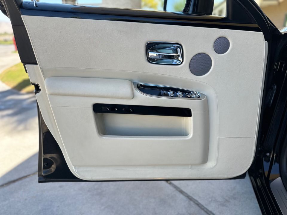 2011 Rolls-Royce Ghost