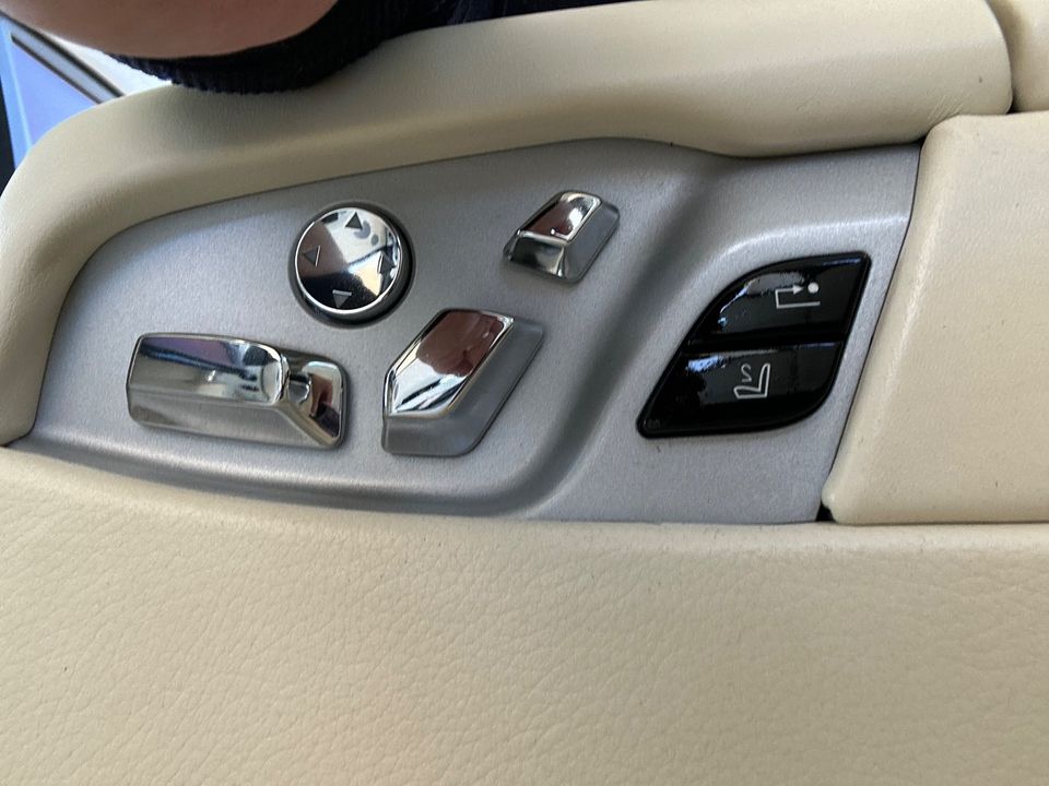 2011 Rolls-Royce Ghost