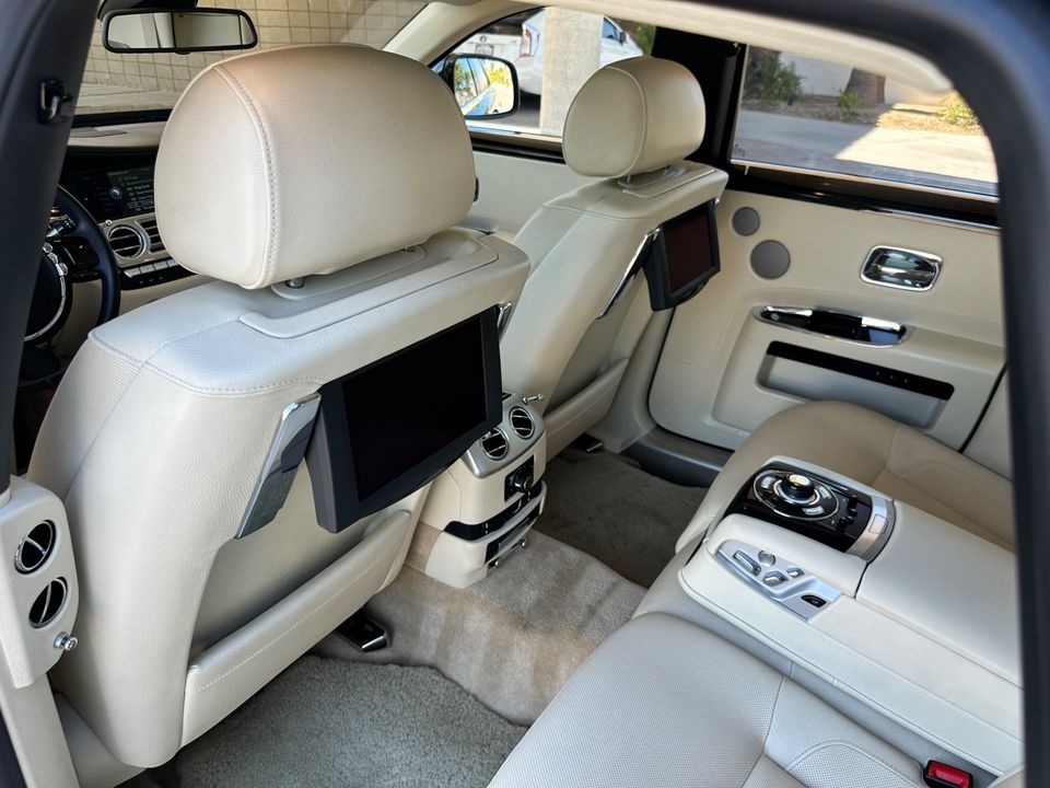 2011 Rolls-Royce Ghost