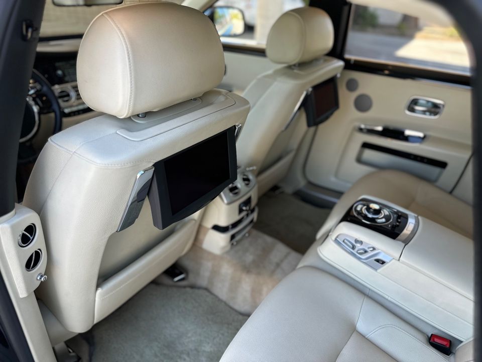 2011 Rolls-Royce Ghost