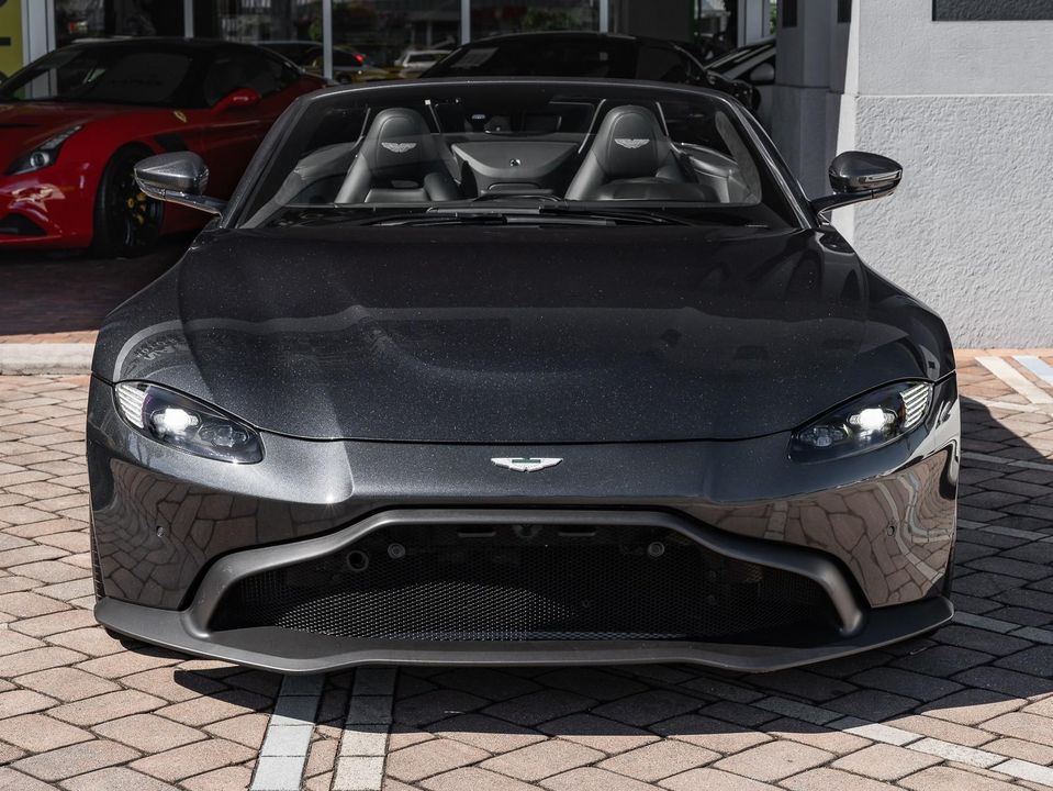 2021 Aston Martin Vantage