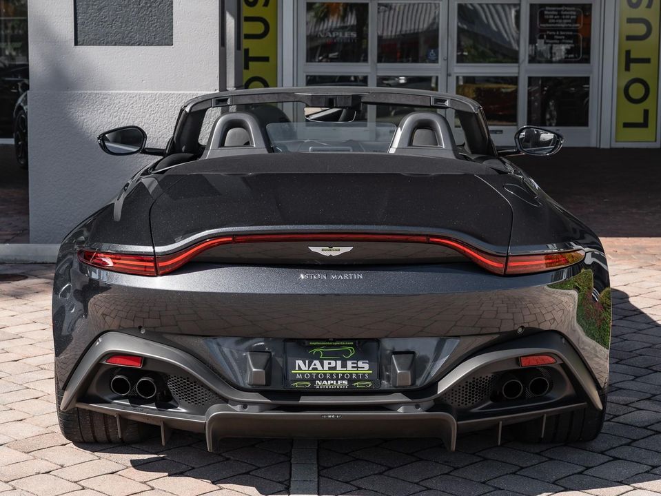 2021 Aston Martin Vantage