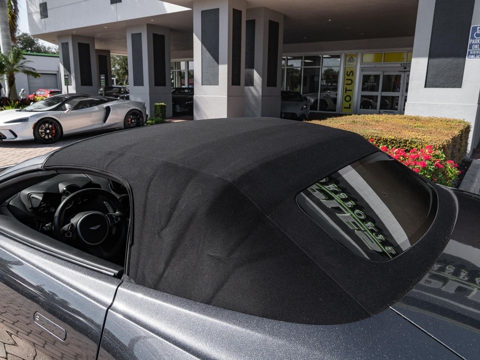 2021 Aston Martin Vantage