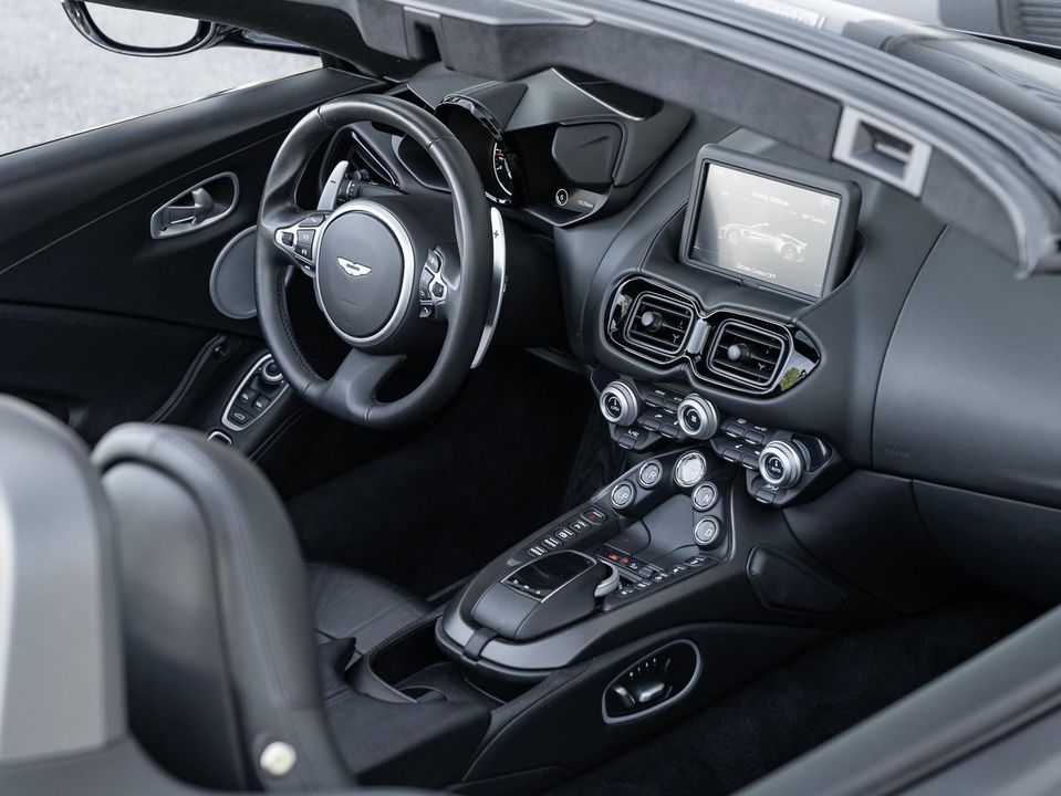 2021 Aston Martin Vantage