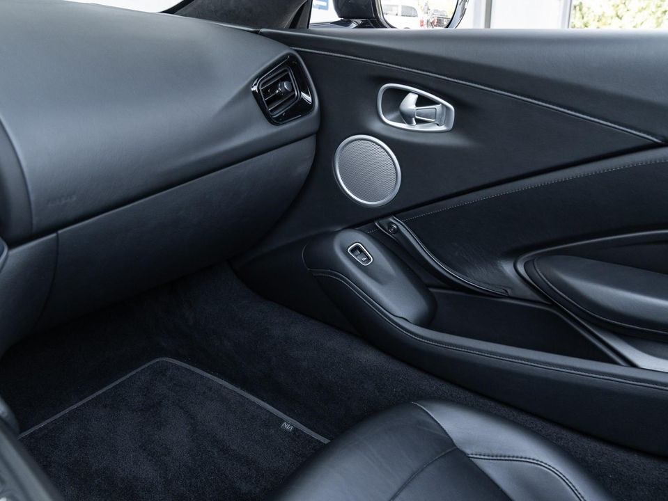 2021 Aston Martin Vantage