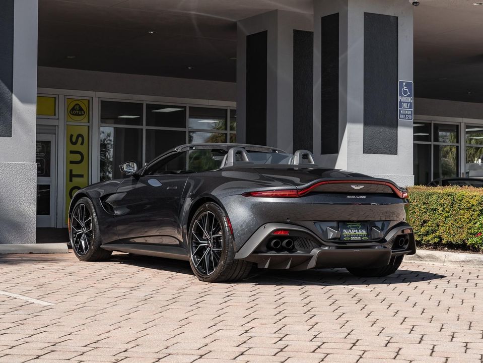 2021 Aston Martin Vantage