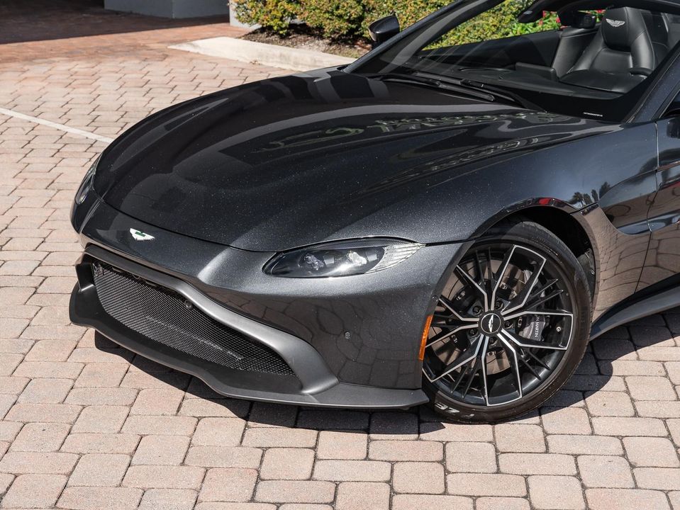 2021 Aston Martin Vantage