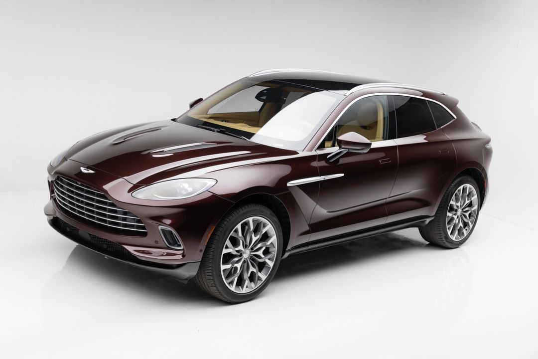 2021 Aston Martin DBX